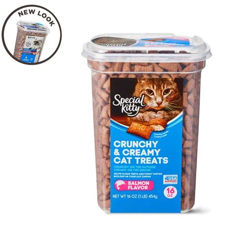  This tends to work best with hard, crunchy cat treats